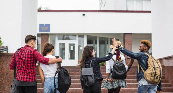 Le-10-migliori-scuole-superiori-scientifiche-di-Milano.