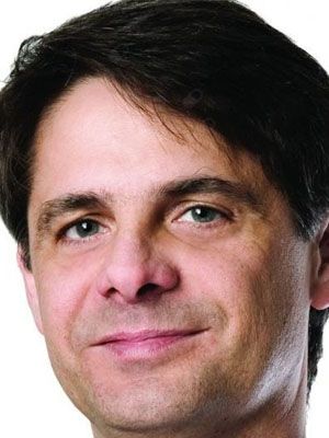 Dr. Antonio Ricci