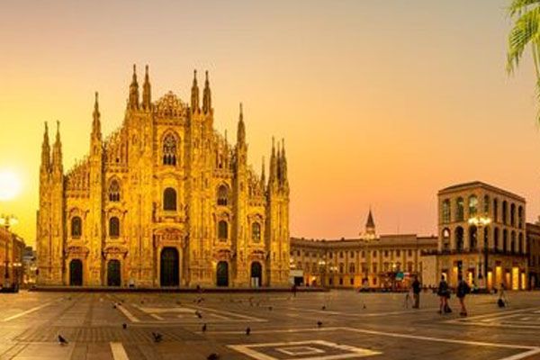 Piazza del Duomo e Piazza del Duomo di Milano