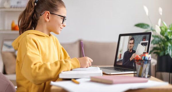 piattaforme di corsi online per imparare l’italiano a Milano