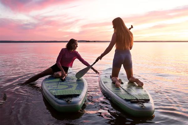 Escursioni in paddle surf nei laghi vicini