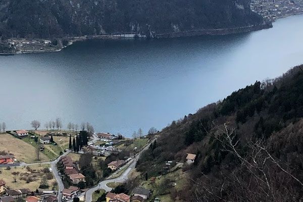 Lago Idro (Lombardía)