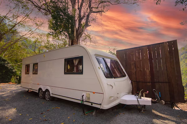 fotografia di un camper