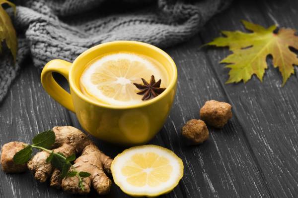 Tisana allo Zenzero e Limone con un pizzico di Curcuma